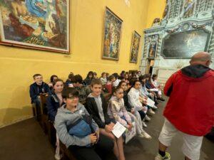 Matinée de Noël spectacle pour les enfants et marché de Noël